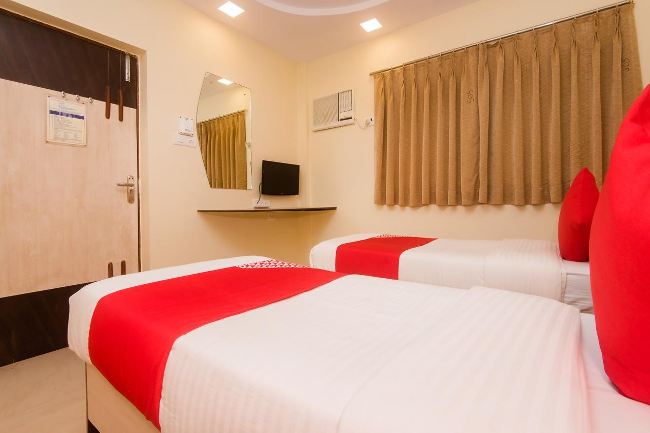Hotel Kalpana Palace, Мумбаи Экстерьер фото