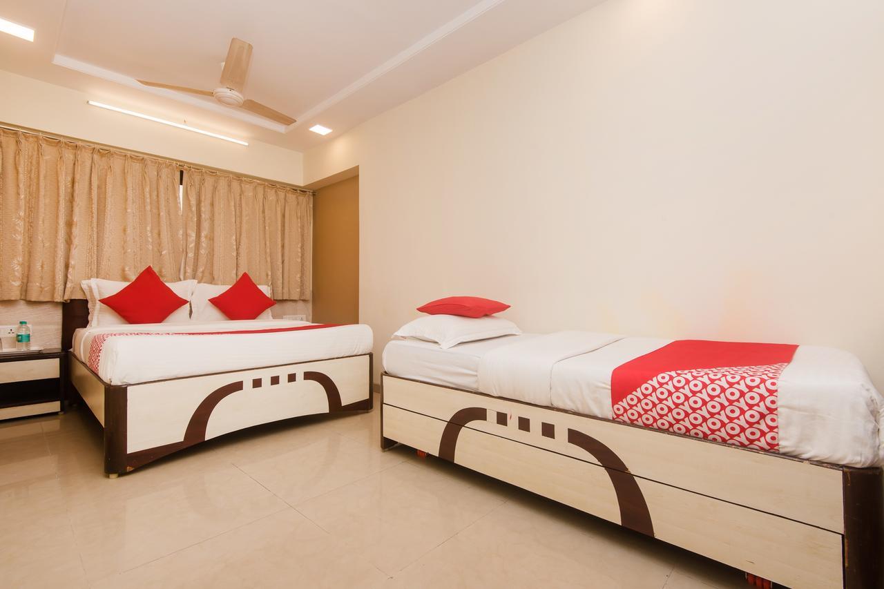 Hotel Kalpana Palace, Мумбаи Экстерьер фото